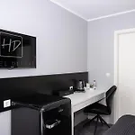Deluxe 3*