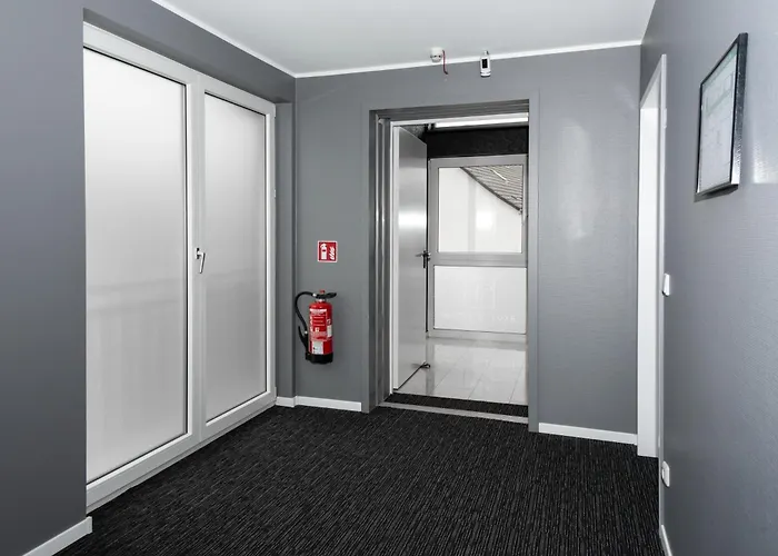 Deluxe Hotel 3*